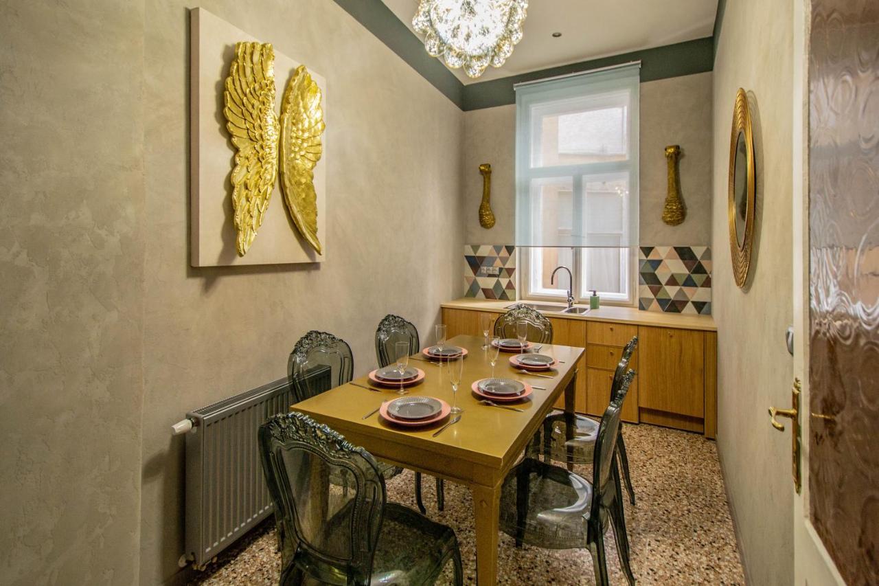 Apartamento 3bdr Oasis In The Heart Of Praga