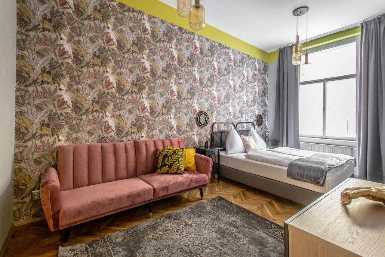 3bdr Oasis In The Heart Of Apartmán Praha