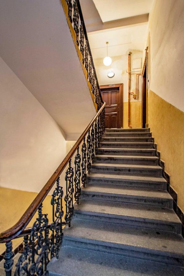 3bdr Oasis In The Heart Of Praha